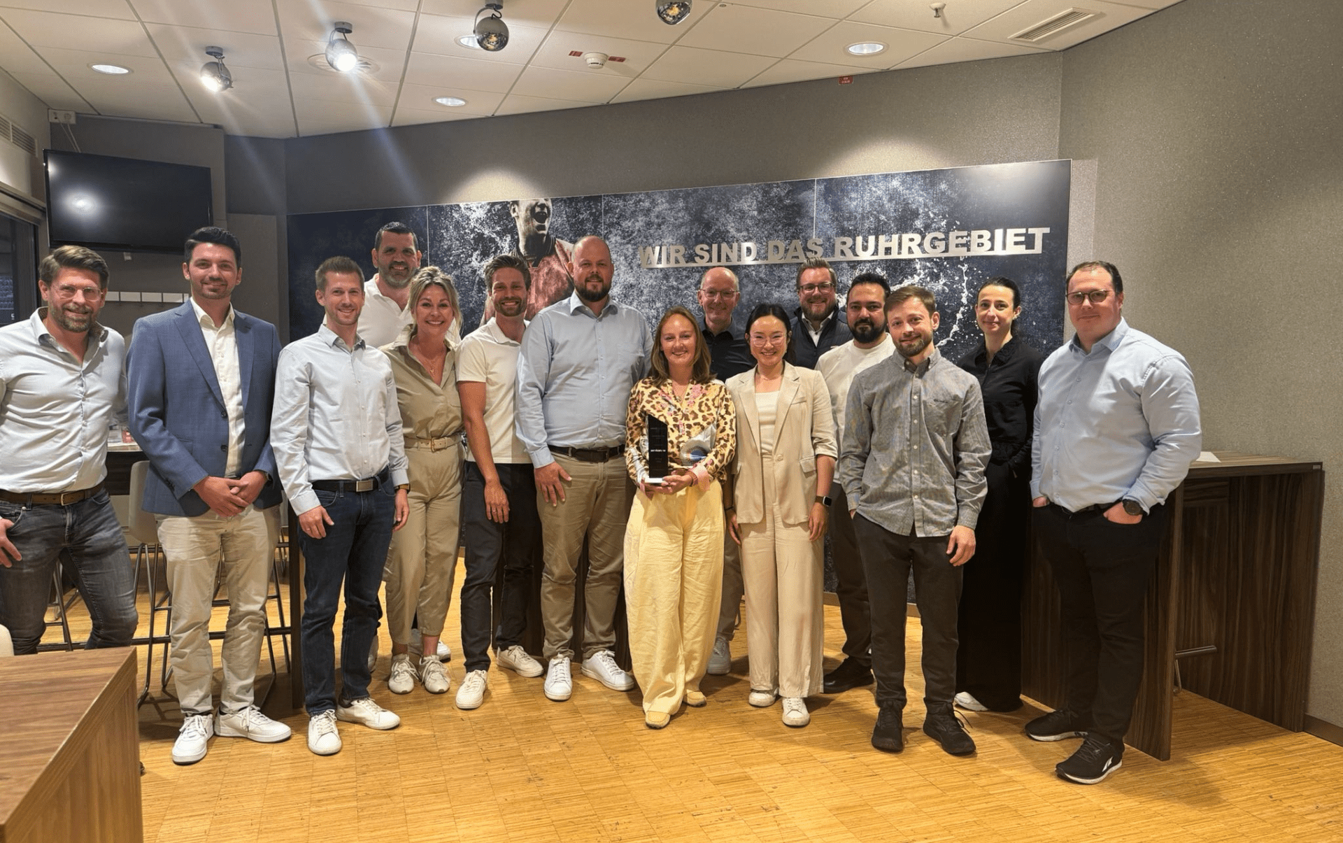 Nagel-Group verleiht IT Partner of the year award an ServiceNow